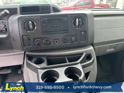 Used 2013 Ford E-450 and Econoline 450 Super Duty image 10