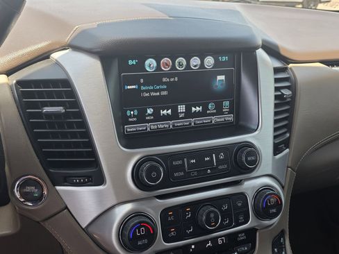 Used 2020 GMC Yukon SLT w/ Open Road Package AWD/4WD image 11