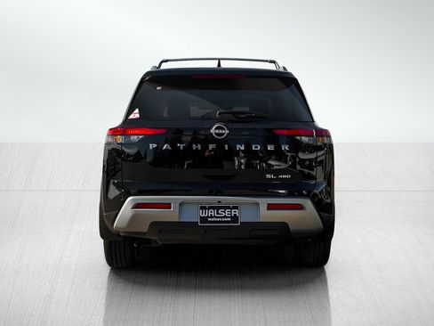 New 2025 Nissan Pathfinder SL image 5