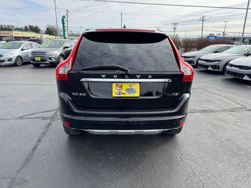 Used 2016 Volvo XC60 T5 Premier image 16