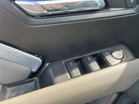 Certified 2024 Chevrolet Colorado ZR2 w/ Technology Package image 13