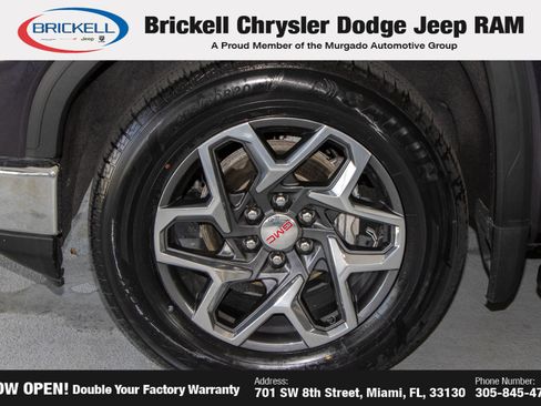 Used 2022 GMC Sierra 1500 SLT w/ SLT Premium Package RWD image 33
