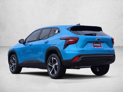 New 2026 Chevrolet Trax RS w/ Driver Confidence Package FWD image 7