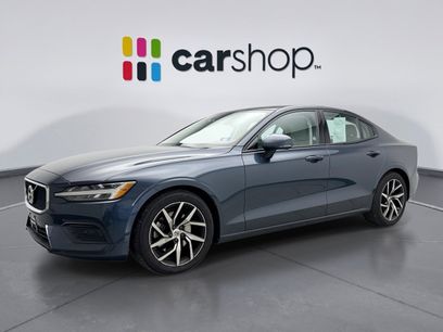 Used 2020 Volvo S60 T5 Momentum