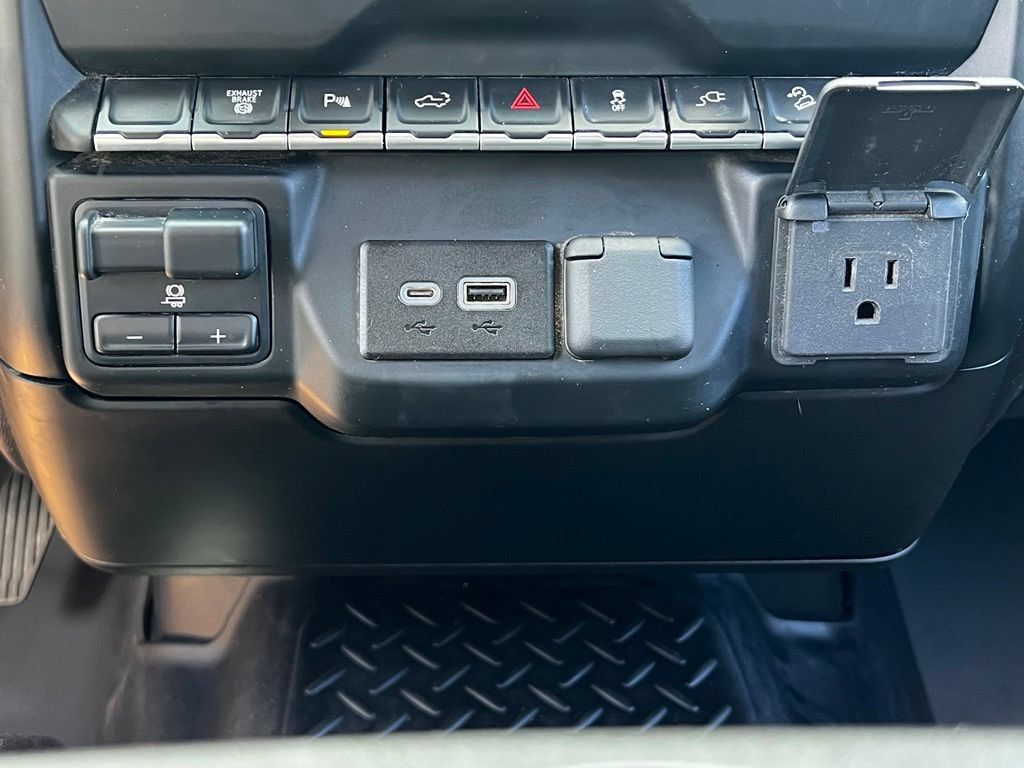 Used 2022 GMC Sierra 2500 Pro w/ Convenience Package AWD/4WD image 34
