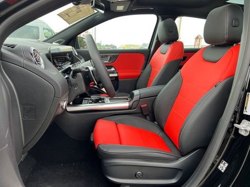 New 2025 Mercedes-Benz GLA 35 AMG 4MATIC image 5