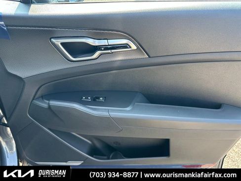 New 2025 Kia Sportage LX image 20