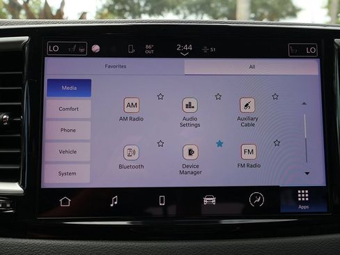 Used 2023 Chrysler Pacifica Touring-L FWD image 43