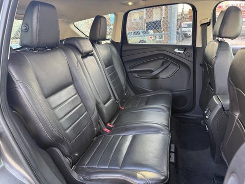 Used 2015 Ford Escape Titanium w/ Canadian Touring Package image 9