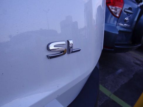 Used 2021 Nissan Rogue SL FWD image 5