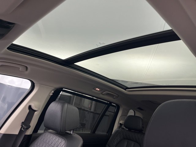 Used 2023 BMW X7 xDrive40i AWD/4WD image 16