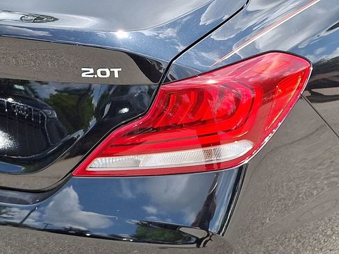 Used 2020 Genesis G70 2.0T image 10