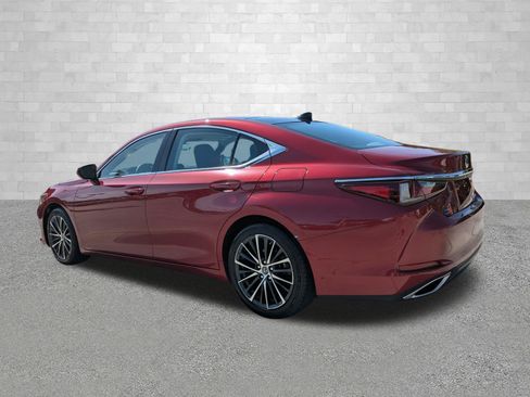 Used 2022 Lexus ES 350 w/ Premium Package FWD image 4