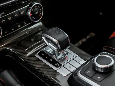Used 2017 Mercedes-Benz G 63 AMG 4MATIC image 33