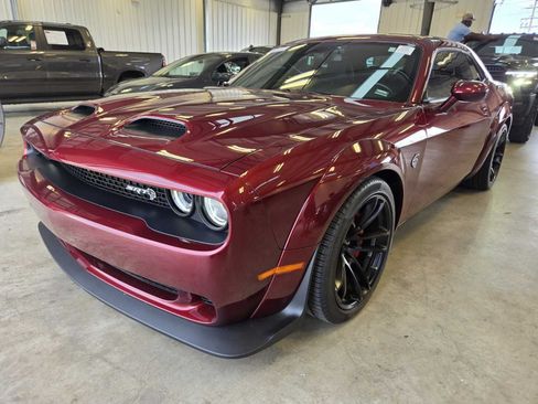 Used 2022 Dodge Challenger SRT Hellcat RWD image 1