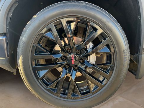 Used 2022 GMC Sierra 1500 Denali image 26