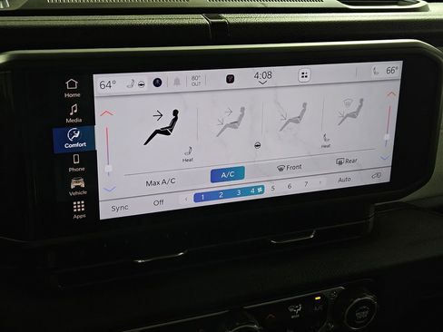 Used 2024 Jeep Wrangler Unlimited w/ Convenience Group image 12