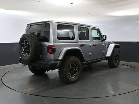 Used 2021 Jeep Wrangler Unlimited Rubicon 4xe w/ Steel Bumper Group AWD/4WD image 3