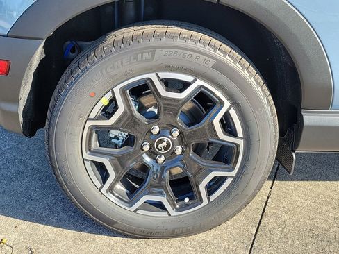 New 2025 Ford Bronco Sport Outer Banks w/ Outer Banks Tech Package+ AWD/4WD image 5