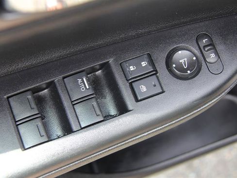 Used 2013 Honda Accord LX image 15