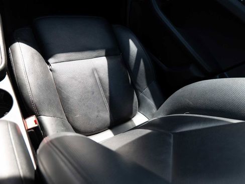 Used 2017 Porsche Macan image 29