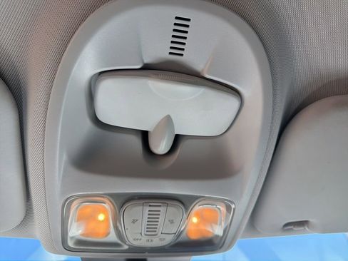 Used 2019 FIAT 500L Pop image 15