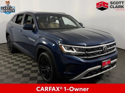 Used 2023 Volkswagen Atlas Cross Sport SE image 1