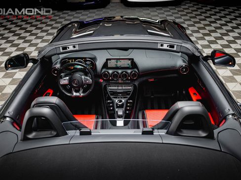 Used 2020 Mercedes-Benz AMG GT Roadster image 89
