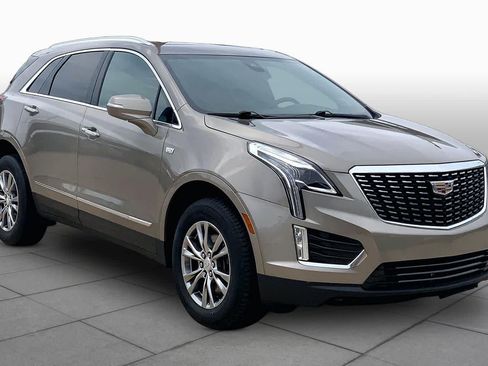 Used 2023 Cadillac XT5 Premium Luxury FWD image 2