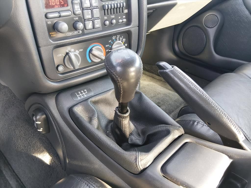 Used 1996 Pontiac Firebird Convertible RWD image 17