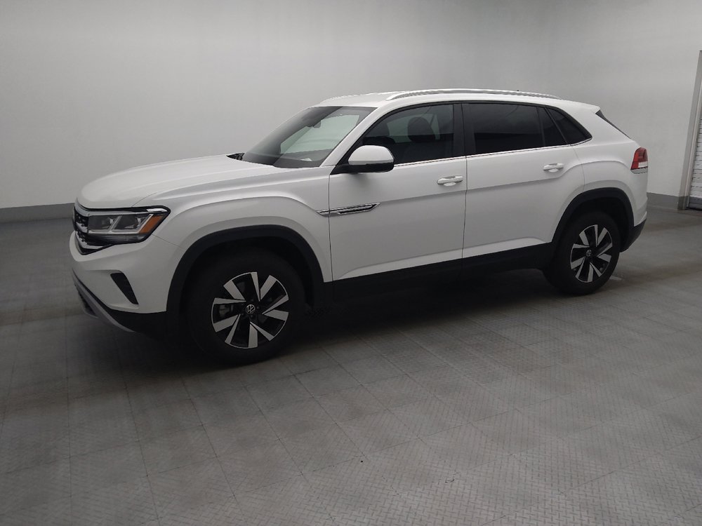 Used 2023 Volkswagen Atlas Cross Sport SE FWD image 2