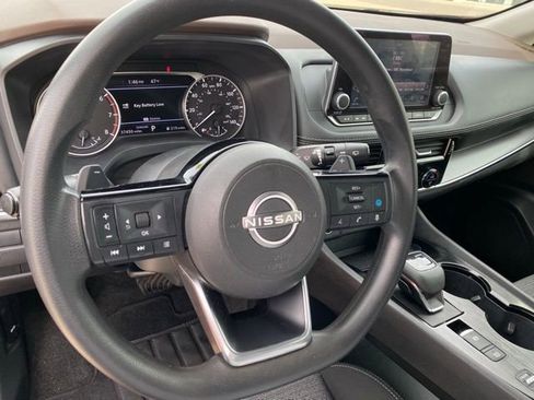 Certified 2023 Nissan Rogue SV image 12