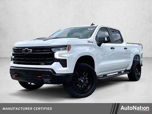 Used 2025 Chevrolet Silverado 1500 LT Trail Boss w/ Convenience Package II image 1