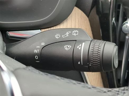 New 2026 Volvo XC60 B5 Plus w/ Protection Package Premier image 24