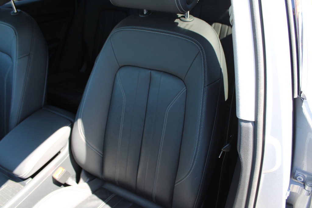 Used 2022 Audi Q5 2.0T Premium Plus w/ Premium Plus Package AWD/4WD image 19