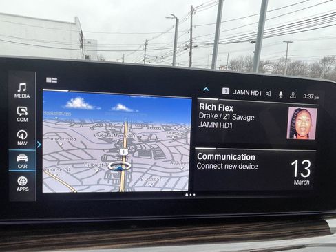 Used 2023 BMW 530e xDrive 530e xDrive w/ Premium Package image 18