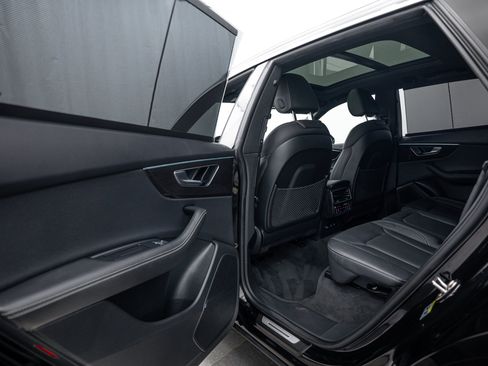 Certified 2024 Audi Q8 Prestige w/ Prestige Package AWD/4WD image 18