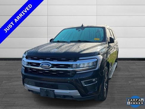 Used 2022 Ford Expedition Max Limited image 5