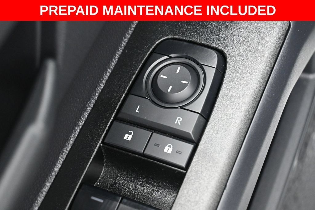 Certified 2025 Toyota 4Runner SR5 AWD/4WD image 11