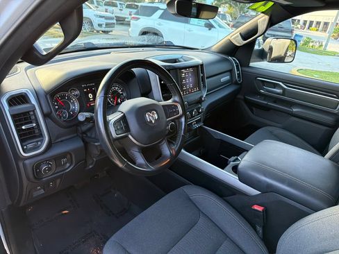 Used 2021 RAM 1500 Big Horn RWD image 15