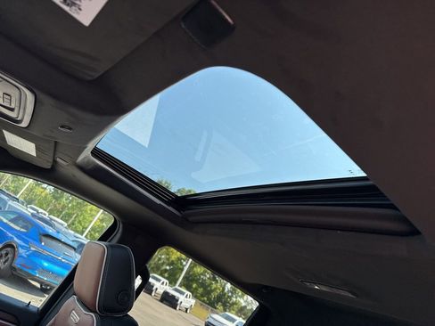 New 2026 GMC Sierra 1500 Denali Ultimate image 12