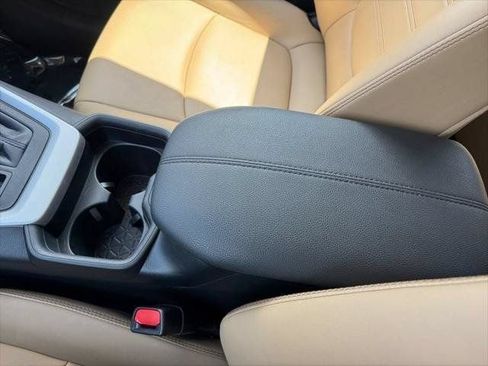 Certified 2019 Toyota RAV4 XLE Premium w/ All Weather Liner Package AWD/4WD image 89