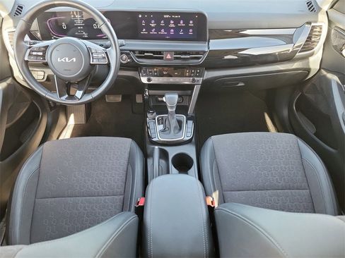 Used 2025 Kia Seltos S image 14