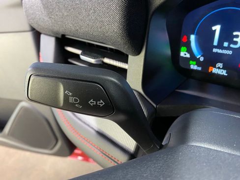 New 2026 Ford Explorer ST-Line w/ ST-Line Street Pack image 19