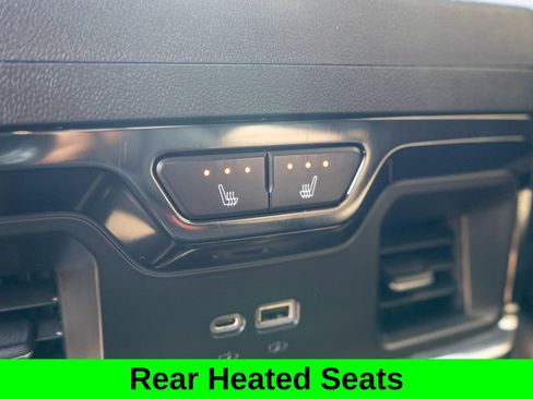 Used 2023 GMC Sierra 1500 AT4 w/ AT4 Premium Package AWD/4WD image 15