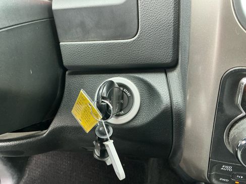 Used 2016 RAM 1500 Big Horn image 27