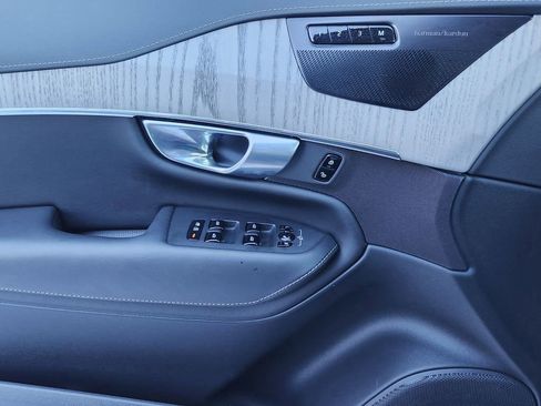 New 2025 Volvo XC90 T8 Ultra w/ Protection Package Premier image 3