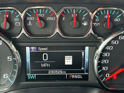 Used 2017 GMC Sierra 1500 SLT AWD/4WD image 21