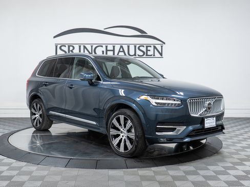 Used 2024 Volvo XC90 B6 Plus w/ Protection Package Premier image 3