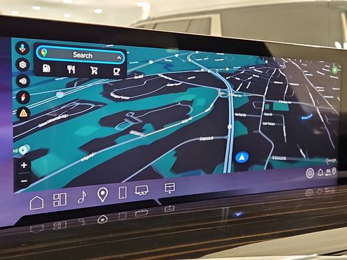 Certified 2025 Cadillac Escalade Premium Luxury image 32